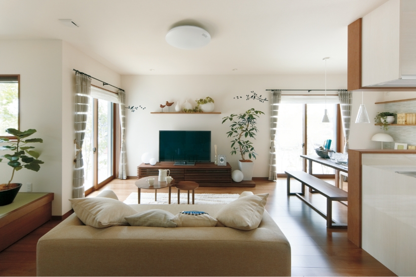 ZEH水準以上の高断熱性能 未来基準のGX志向型、省エネ住宅